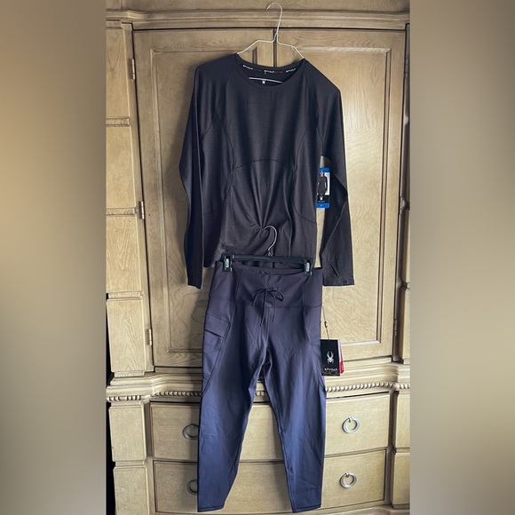 Spyder Pants - SPYDER Set 🔥Brushed Active Top and cargo leggings